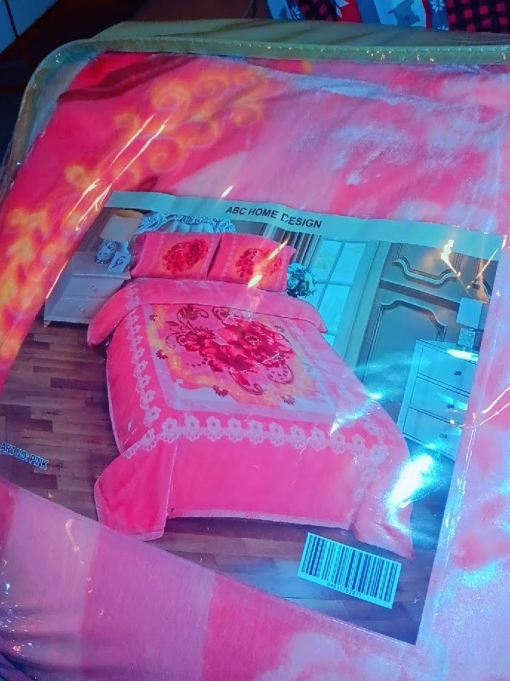 ABC Home Design Pink Floral Plush Comforter Set